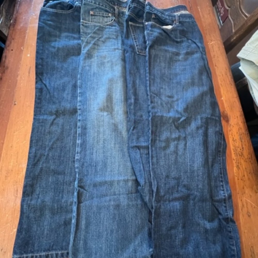 Three Pairs Old Navy Jeans 46x30